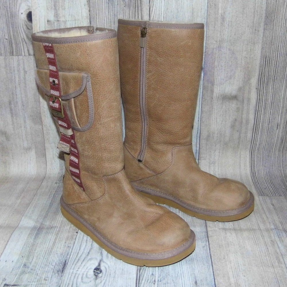 UGG CargoTall Tan Cow Leather/Sheepskin Boots Womens Size 7